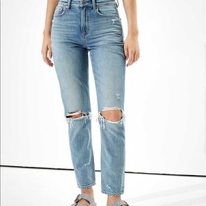 American Eagle mom jeans